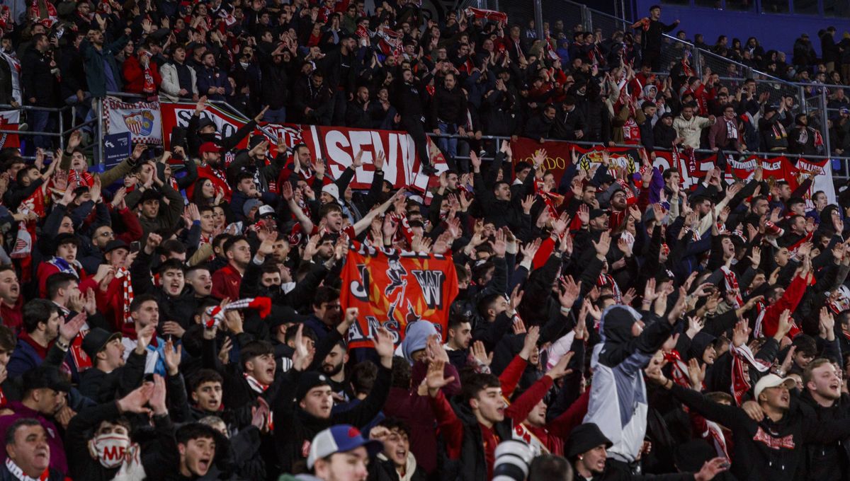 Otro aficionado del Sevilla muere por el mismo accidente cuando iba a ver el Atlético - Sevilla