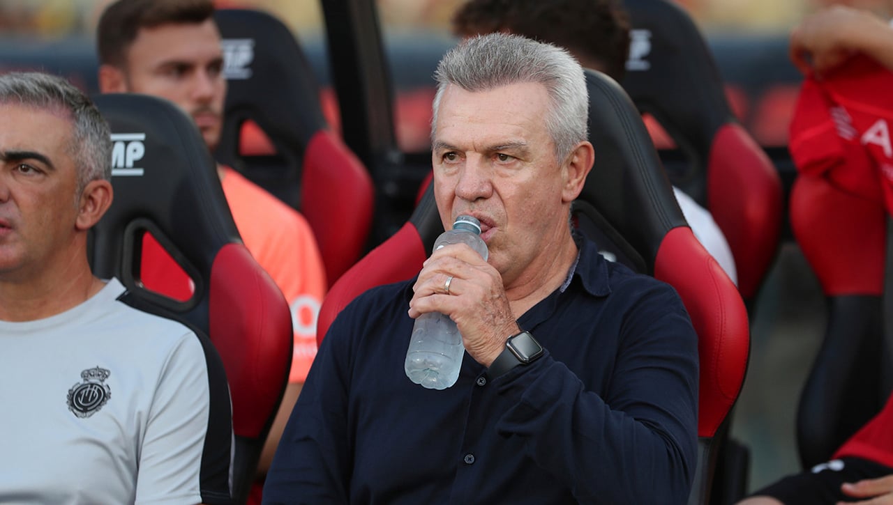 Javier Aguirre llama "sinvergüenza" a uno de sus jugadores
