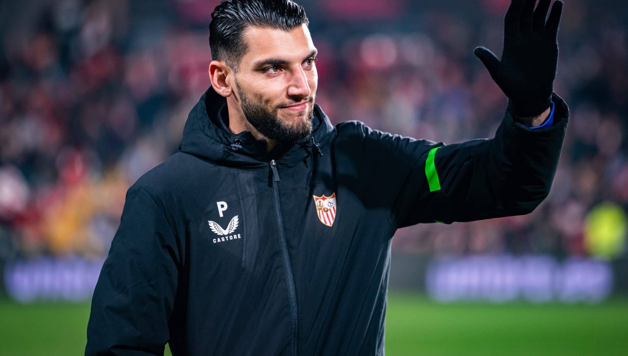 Rafa Mir espera el OK para viajar a Valencia