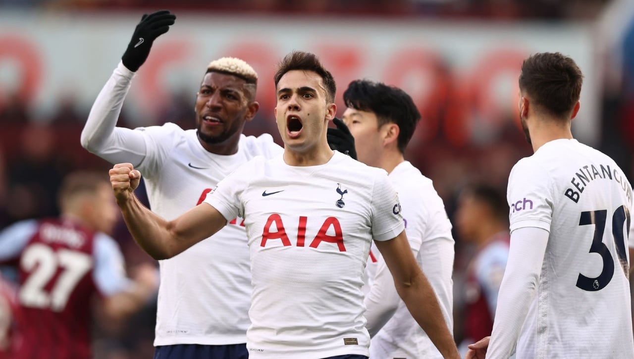 El Barça sigue enredando al Sevilla; ahora con Reguilón