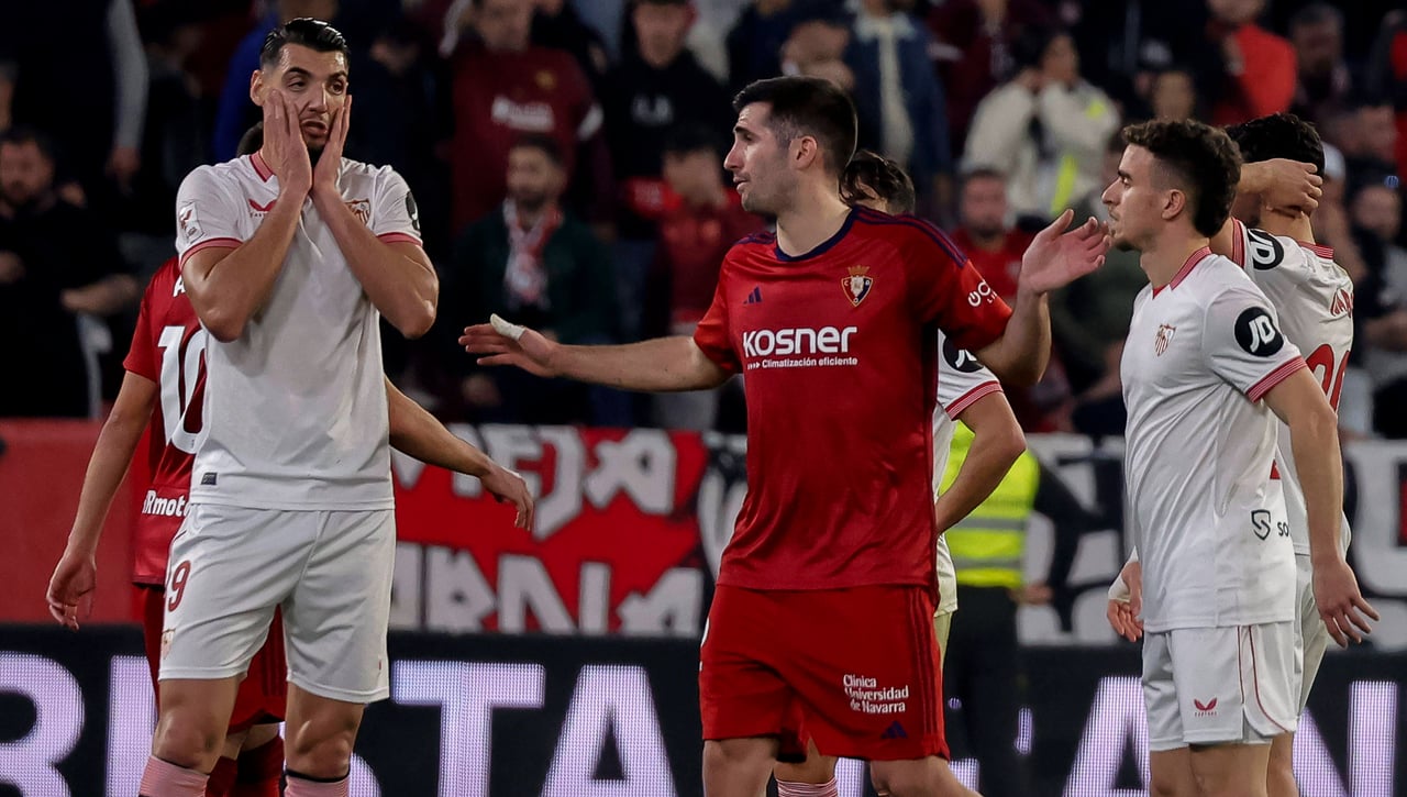 Las cuatro ofertas que tiene sobre la mesa Rafa Mir, cada vez menos reticente