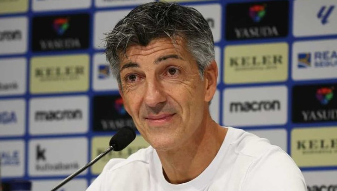 Imanol Alguacil se reivindica lanzando mensajes y 'mensajitos'