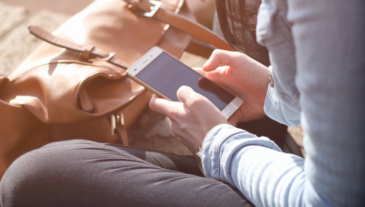 El error más común que cometen las personas al responder una llamada y que puede arruinarte