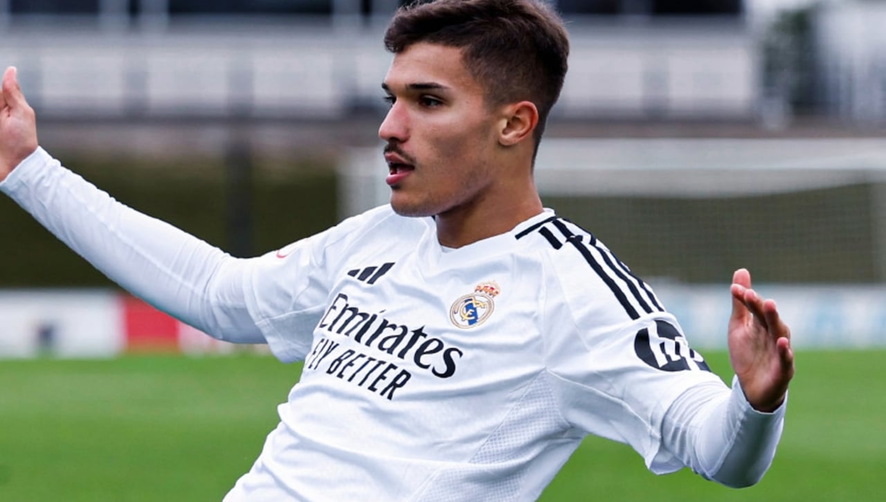 Apunta a Youssef Enríquez