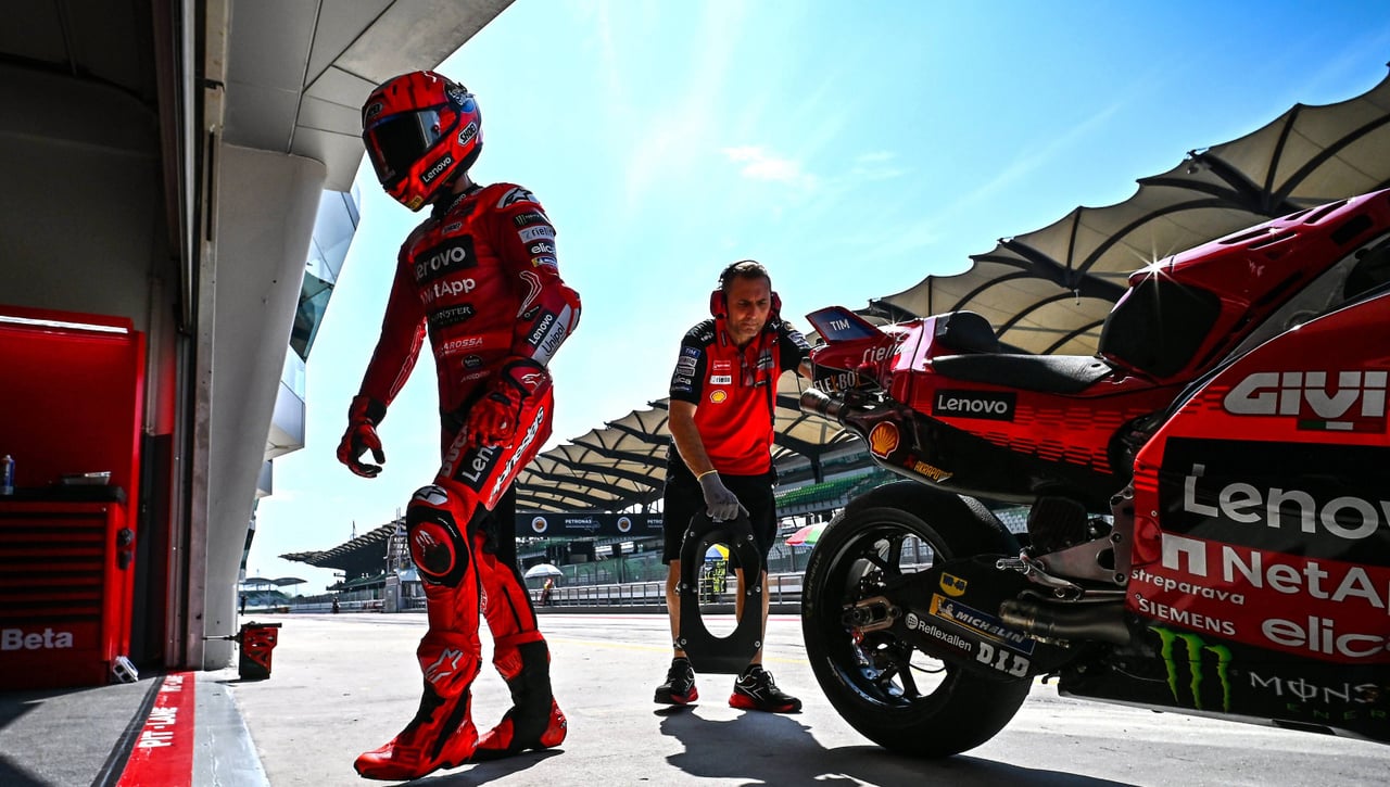 El Mundial de MotoGP comienza con una sorpresa