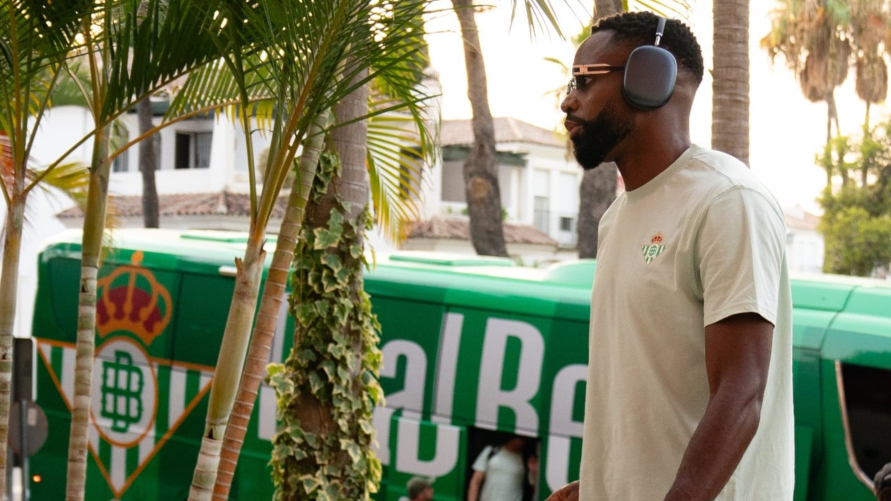 Sampaoli exigió el fichaje de Bakambu