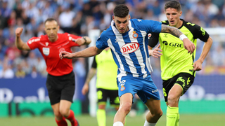 El Málaga, atento con el fichaje de Roberto Fernández