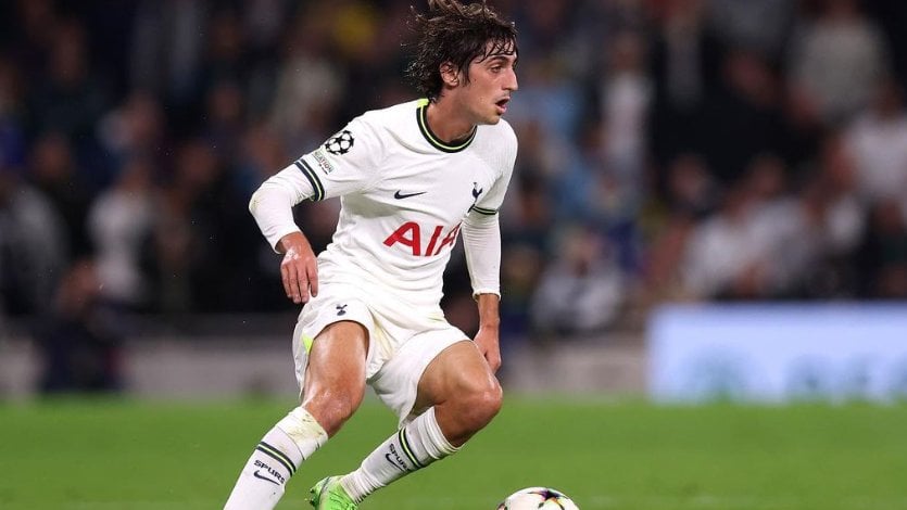 Bryan Gil ve la luz al final del túnel que excavó en Nervión 