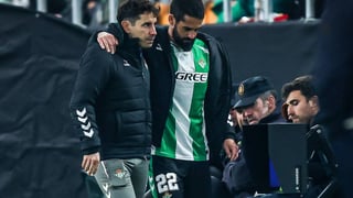 El Betis anuncia devastadoras noticias sobre la lesión de Isco Alarcón: el Mago verdiblanco estará varios meses de baja