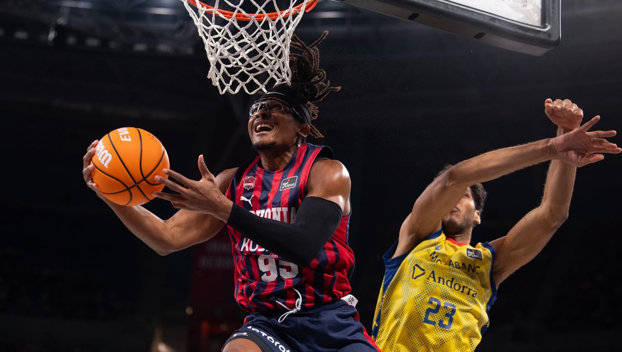 Pablo Laso se hunde más en el pozo