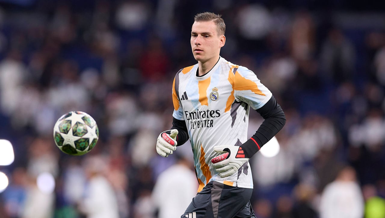 El Manchester United se fija en Lunin para su portería