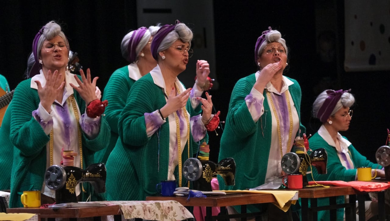 COAC 2023: ¿Quién canta hoy viernes 10 de febrero en el Teatro Falla? Cuartos de final 