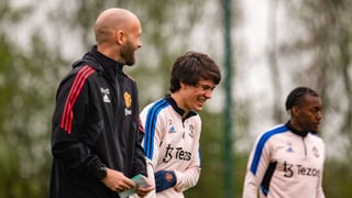 El Manchester United recupera a su estrella para viajar a Sevilla