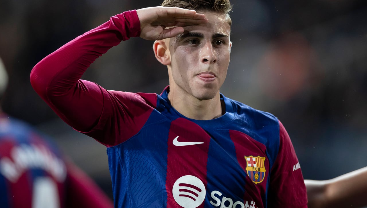 FC Barcelona 4-2 Valencia: Lewandowski y Fermín le echan una mano a Xavi 