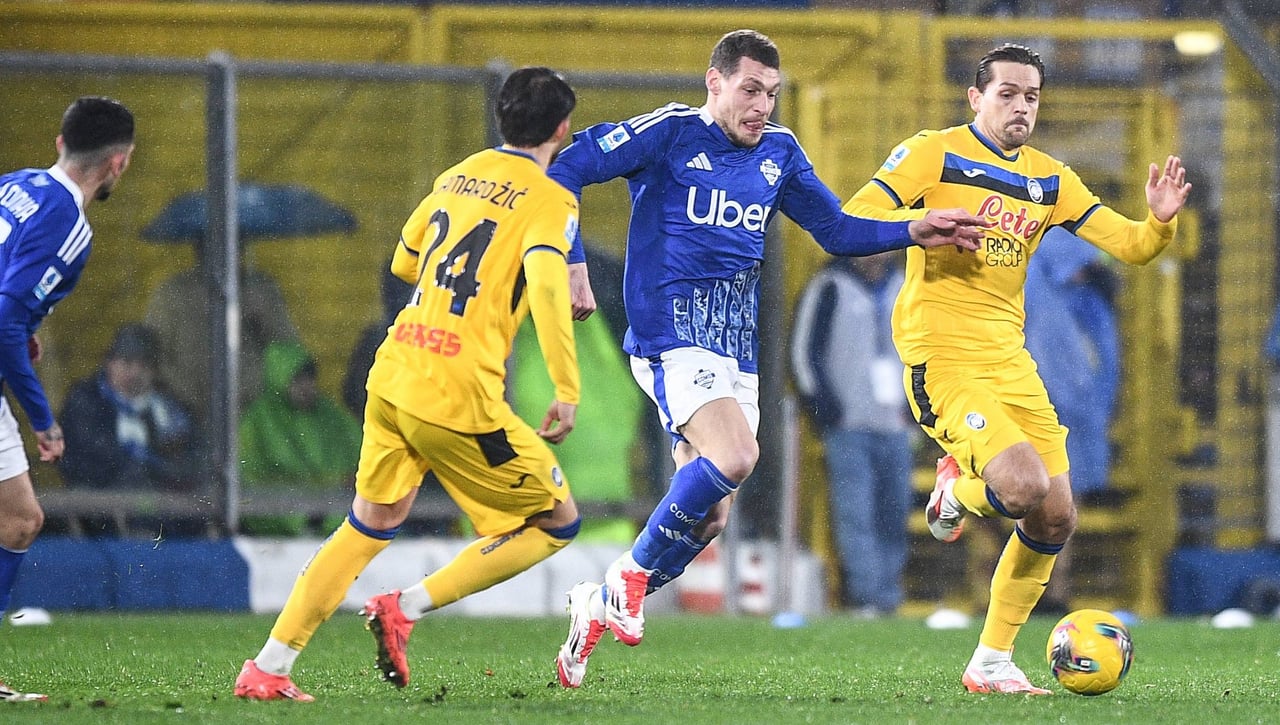 Belotti, con el Betis atento, toma una decisión