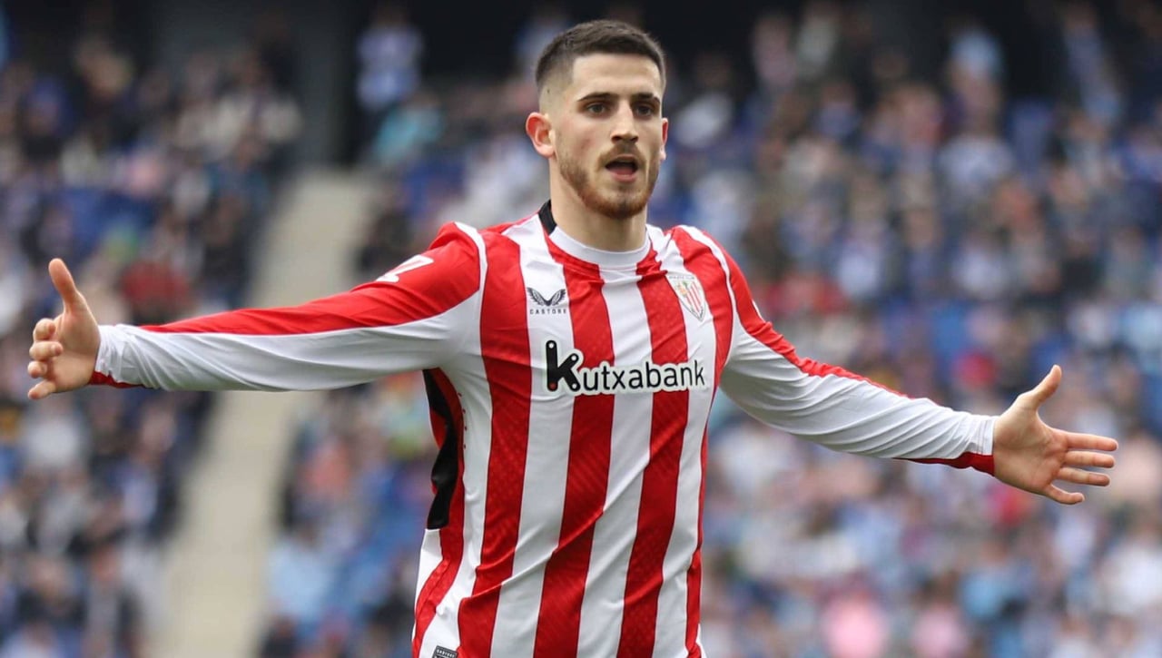 Sancet, ejemplo para los más jóvenes en el vestuario del Athletic