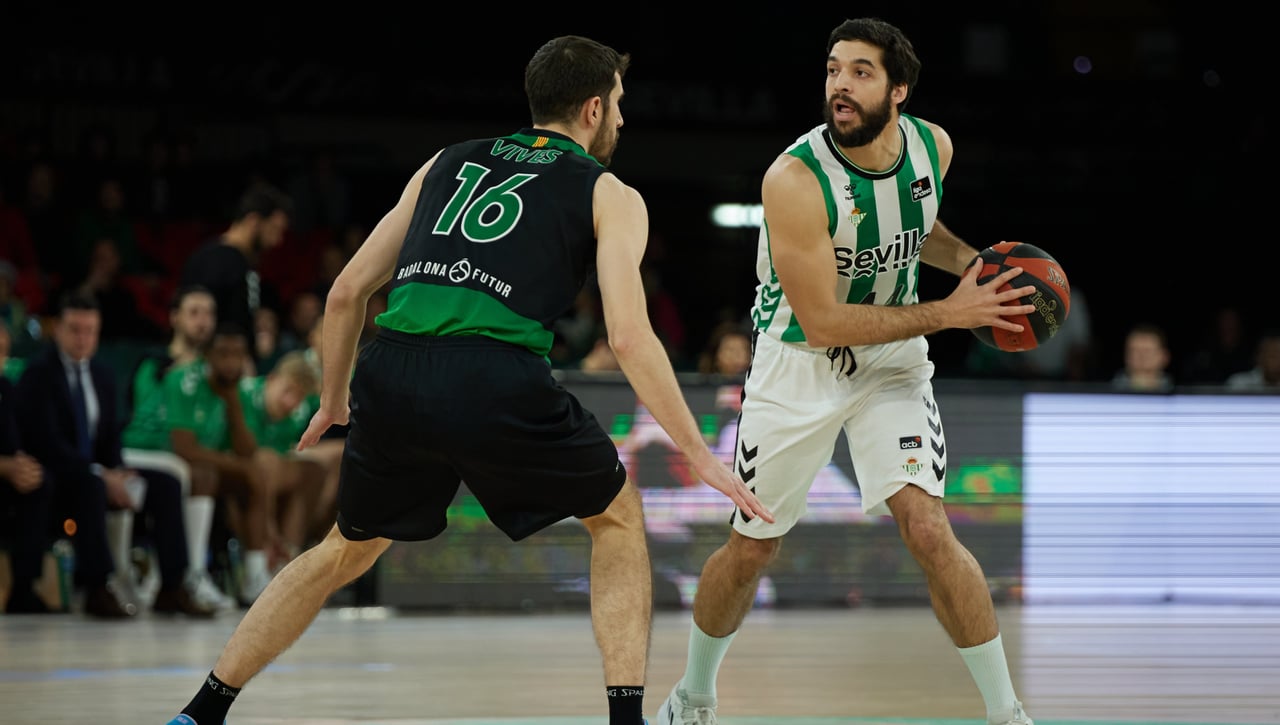 67-71: Feliz amarga la vida al Betis