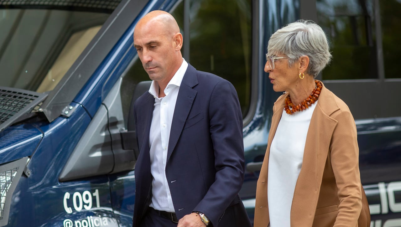 Rubiales cambia de planes