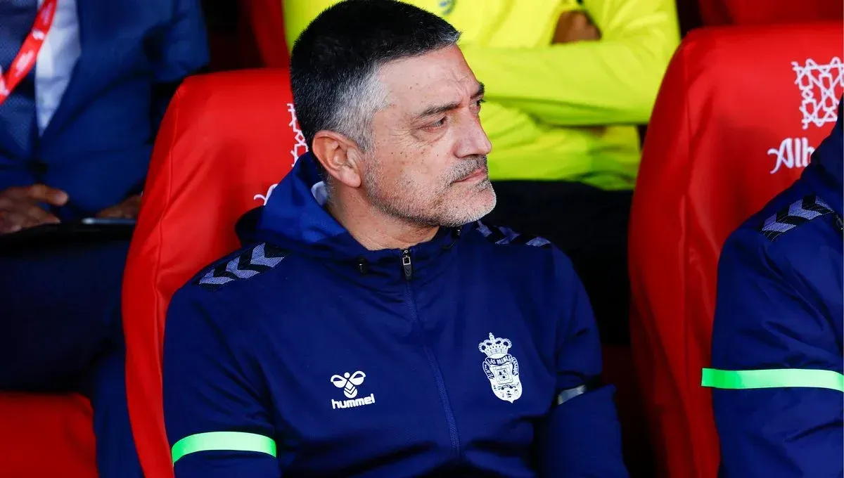 García Pimienta se aleja de Las Palmas y gana fuerza para otro banquillo de LaLiga