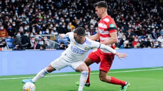 Al Betis se le escapa un central bajo el radar, pero otro sigue a tiro