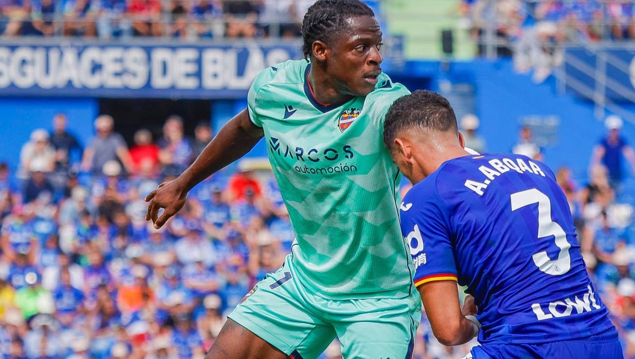 El culpable del fichaje de Etta Eyong