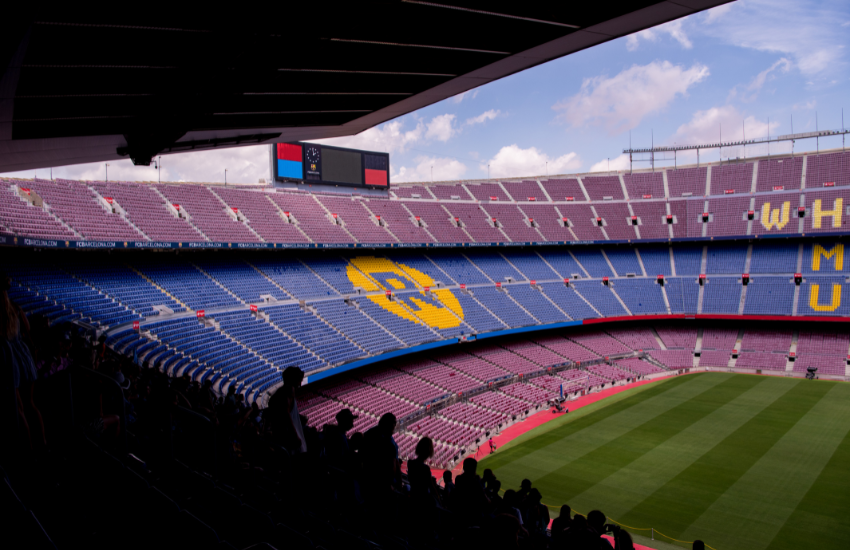 Los convenios de patrocinios más icónicos en el fútbol español 