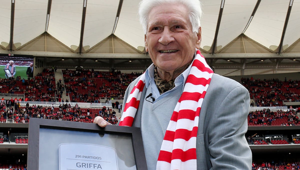 Luto por la muerte de Griffa, mito del Atlético y descubridor de Batistuta, Valdano, Banega o Tévez 