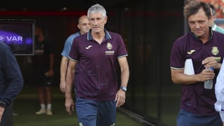 El Villarreal fulmina a Quique Setién