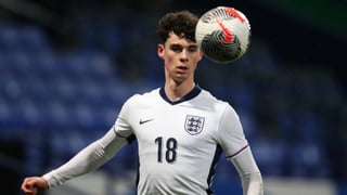 Víctor Orta apunta alto para enero: pregunta por Archie Gray