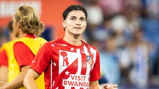 Conversaciones con Julián Álvarez para su renovación