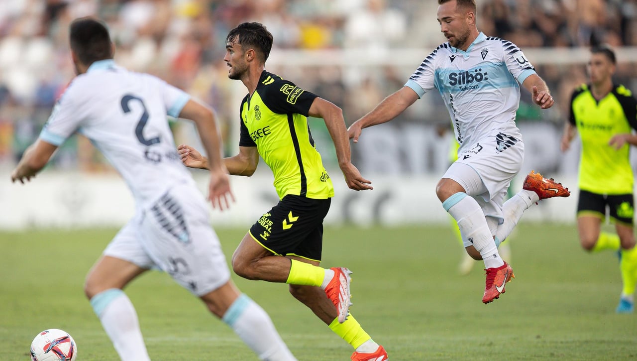 Cádiz 0-0 Betis: El Betis no tuvo premio en La Línea