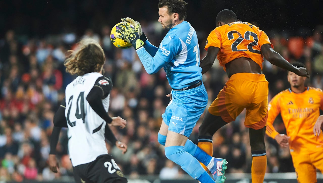 Dimitrievski genera un 'problema'