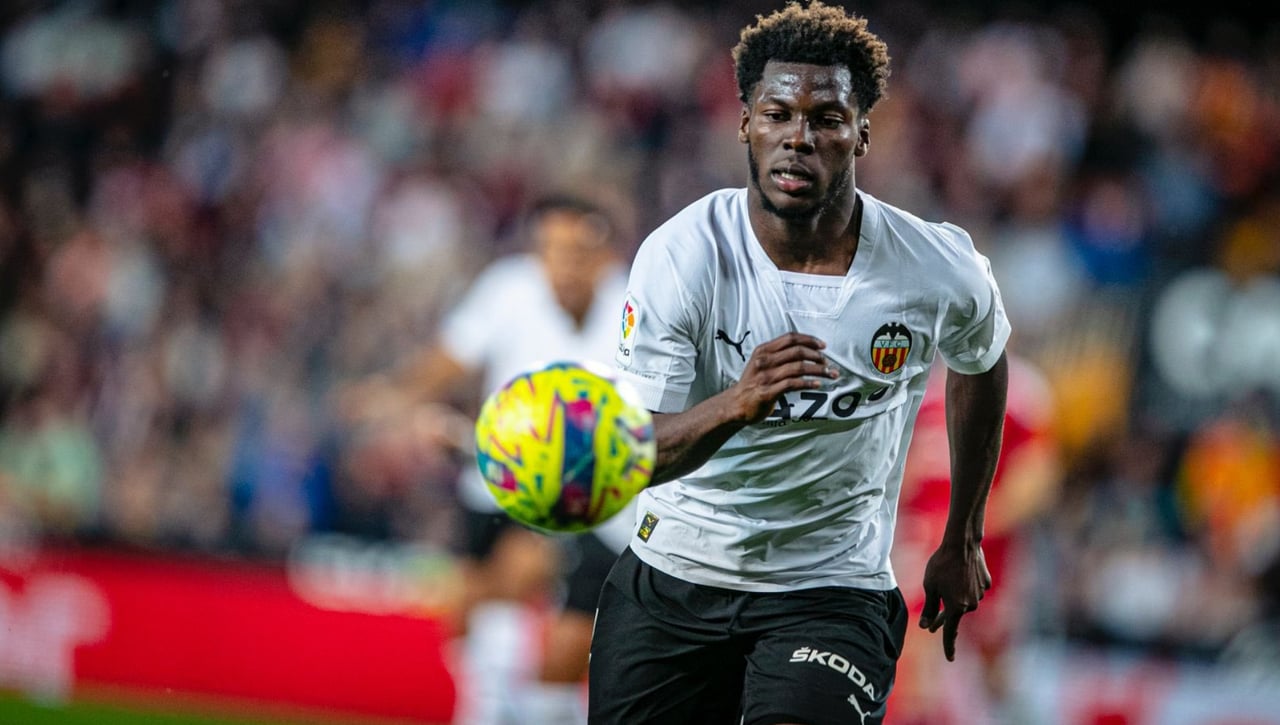 Musah acepta las condiciones del Milan pero el Valencia no cede