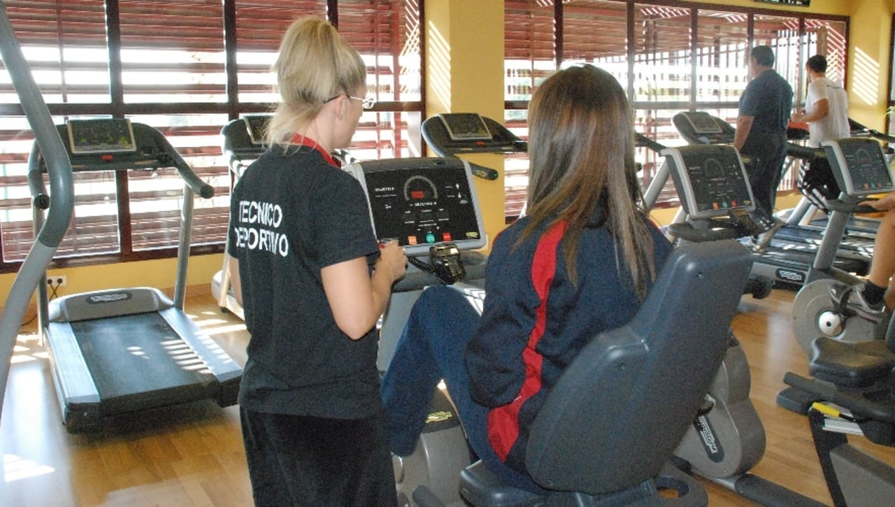 El SADUS pone a disposición de sus abonados lo entrenamientos personalizados para un seguimiento exhaustivo y adaptado