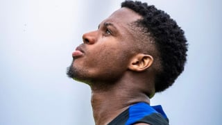 El Sevilla aprieta por Ansu Fati en dos frentes