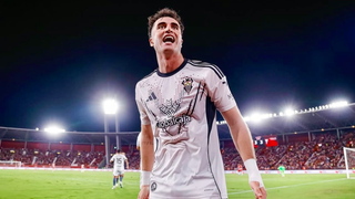 Otro equipo de Primera División se suma al interés de hacerse con Jon Morcillo