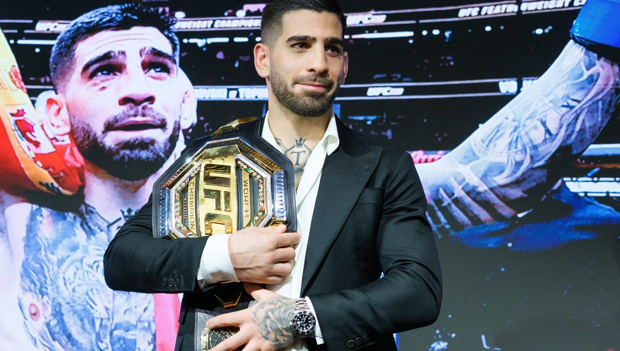 Mike Tyson se deshace en halagos con Ilia Topuria