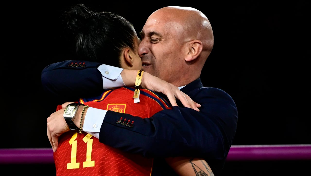 Duro mazazo para Luis Rubiales: severa sentencia en el otro 'caso Jenni Hermoso'