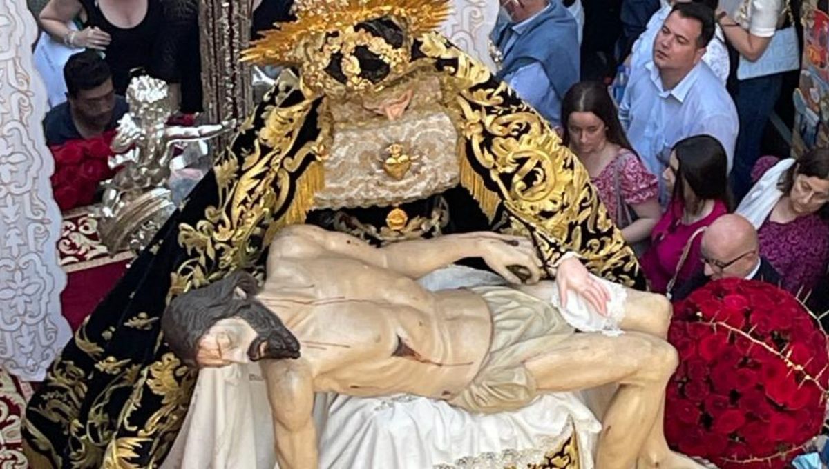 Semana Santa Sevilla 2023: hermandades del Sábado Santo y Santo Entierro Grande, itinerarios, horarios y recorridos