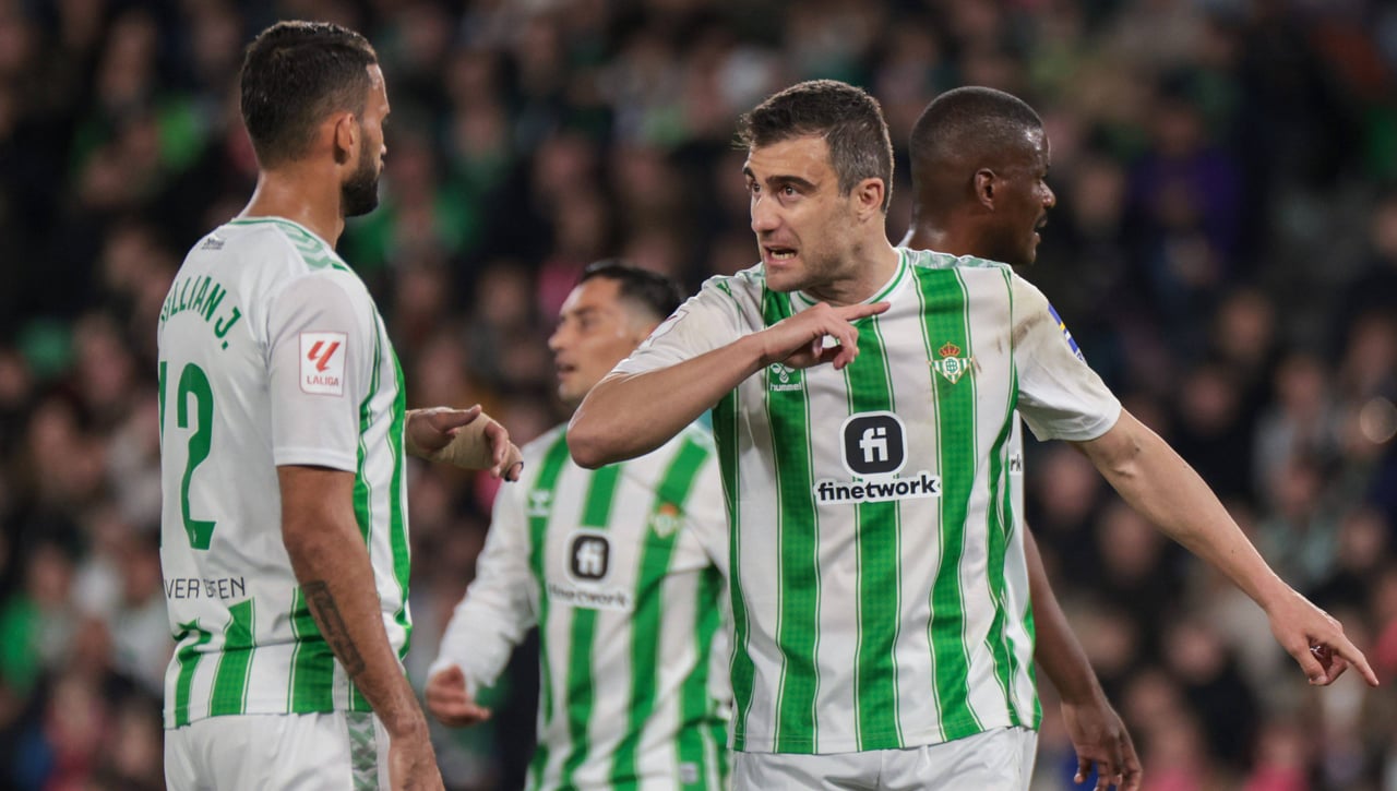 La sorprendente confesión de Sokratis, que hace público su futuro antes de la final ante la Real