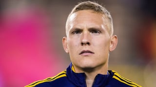 Vía abierta para hacer caja en verano con Augustinsson