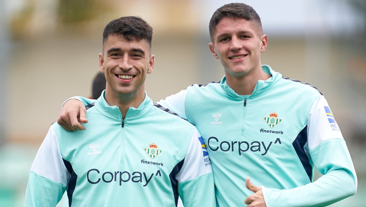 Lista de convocados del Betis ante la Real Sociedad, con cuatro novedades esperadas