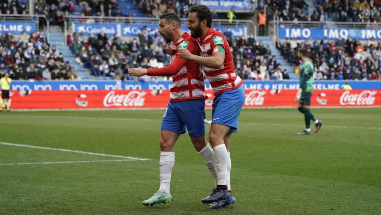 El Almería estudia el regreso de una de las piezas claves del Granada