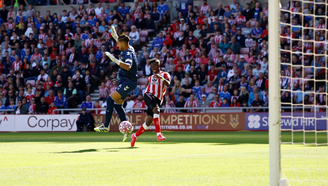 Álvaro Valles, el elegido en la portería