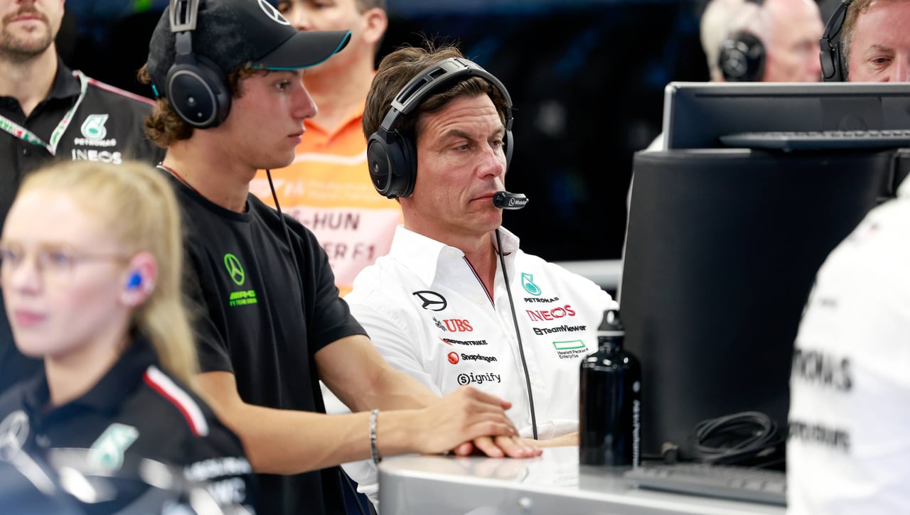 Oficial: Mercedes confirma al sustituto de Hamilton