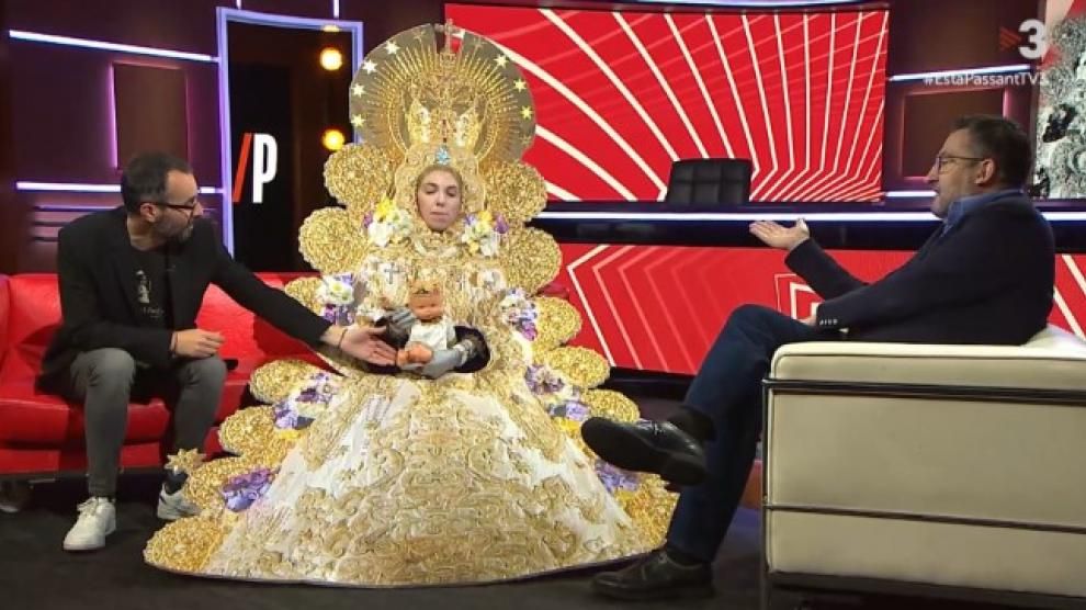 La polémica respuesta a Juanma Moreno del responsable de la parodia de TV3 sobre la Virgen del Rocío