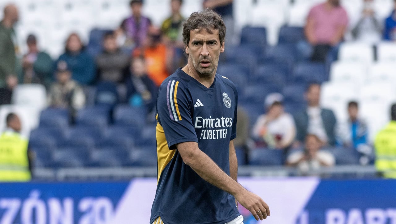 Raúl tiene que decidir