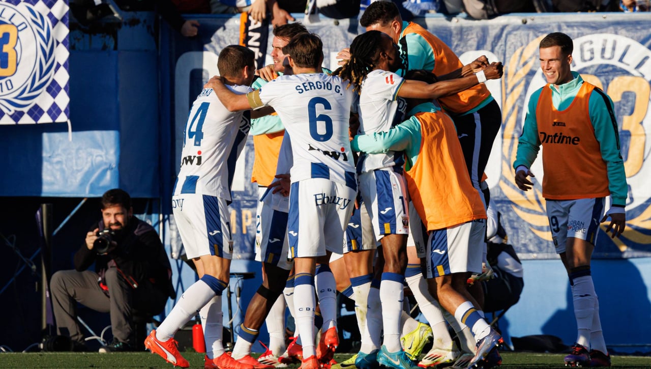 Plantilla completa del Leganés en la temporada 2024-2025: Todos los jugadores y entrenador del equipo pepinero