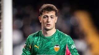 El Valencia arranca el año con tareas pendientes: Agirrezabala, Thierry Rendall, Dimitrievski, Cömert, Lucas Beltrán, Ramazani y Rivero