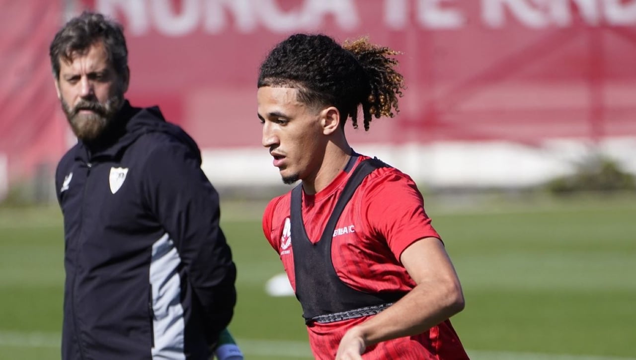 El premio de Quique Sánchez Flores a los jugadores del Sevilla